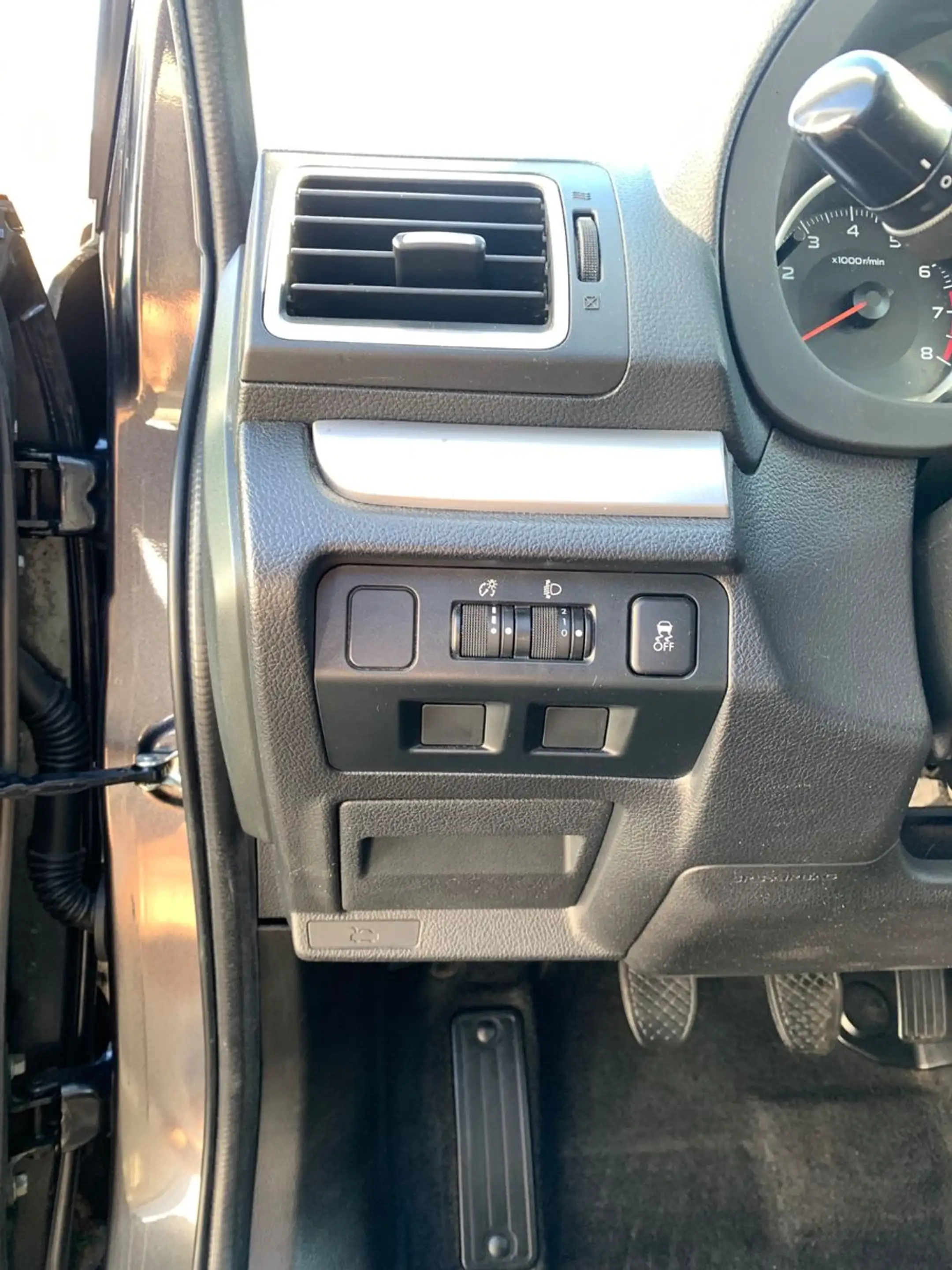 Subaru Forester Active 2,0 AWD AHK PDC Shzg Klima — photo 8