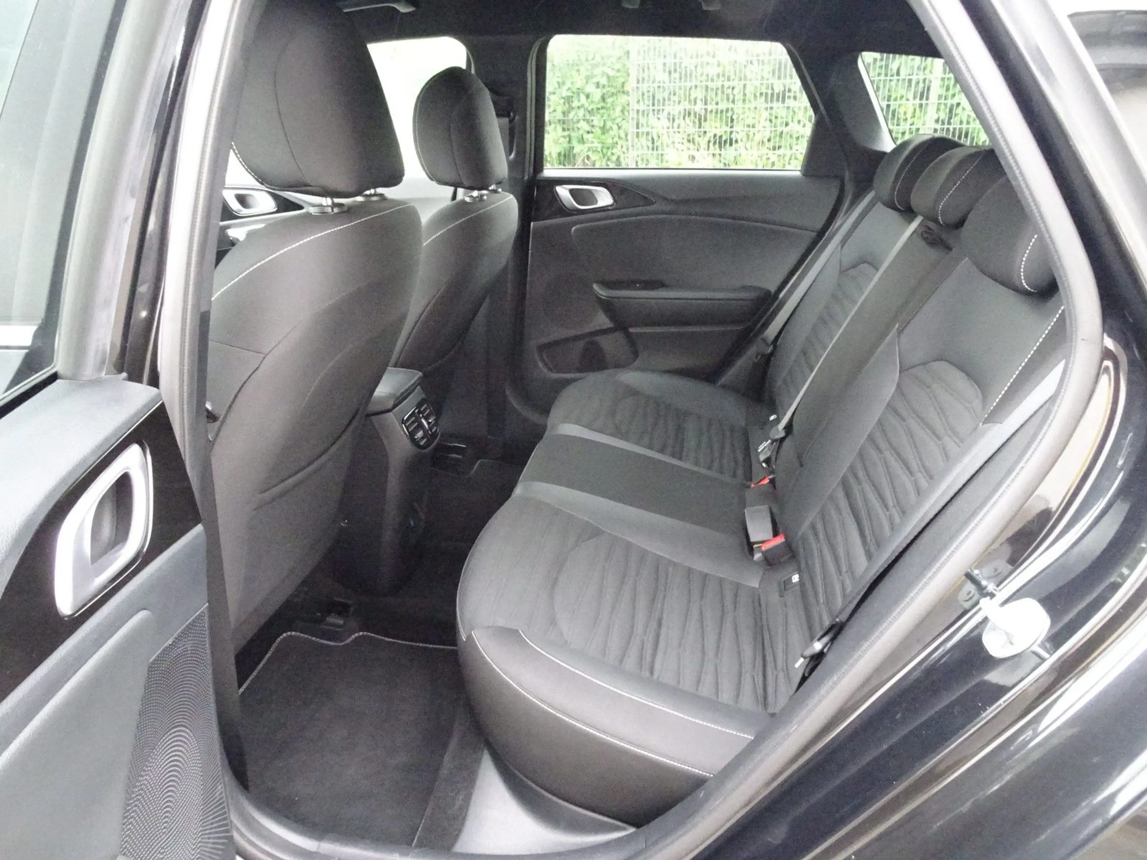 Kia Ceed / cee'd 1.5 T-GDI DCT GT-line SW — photo 15