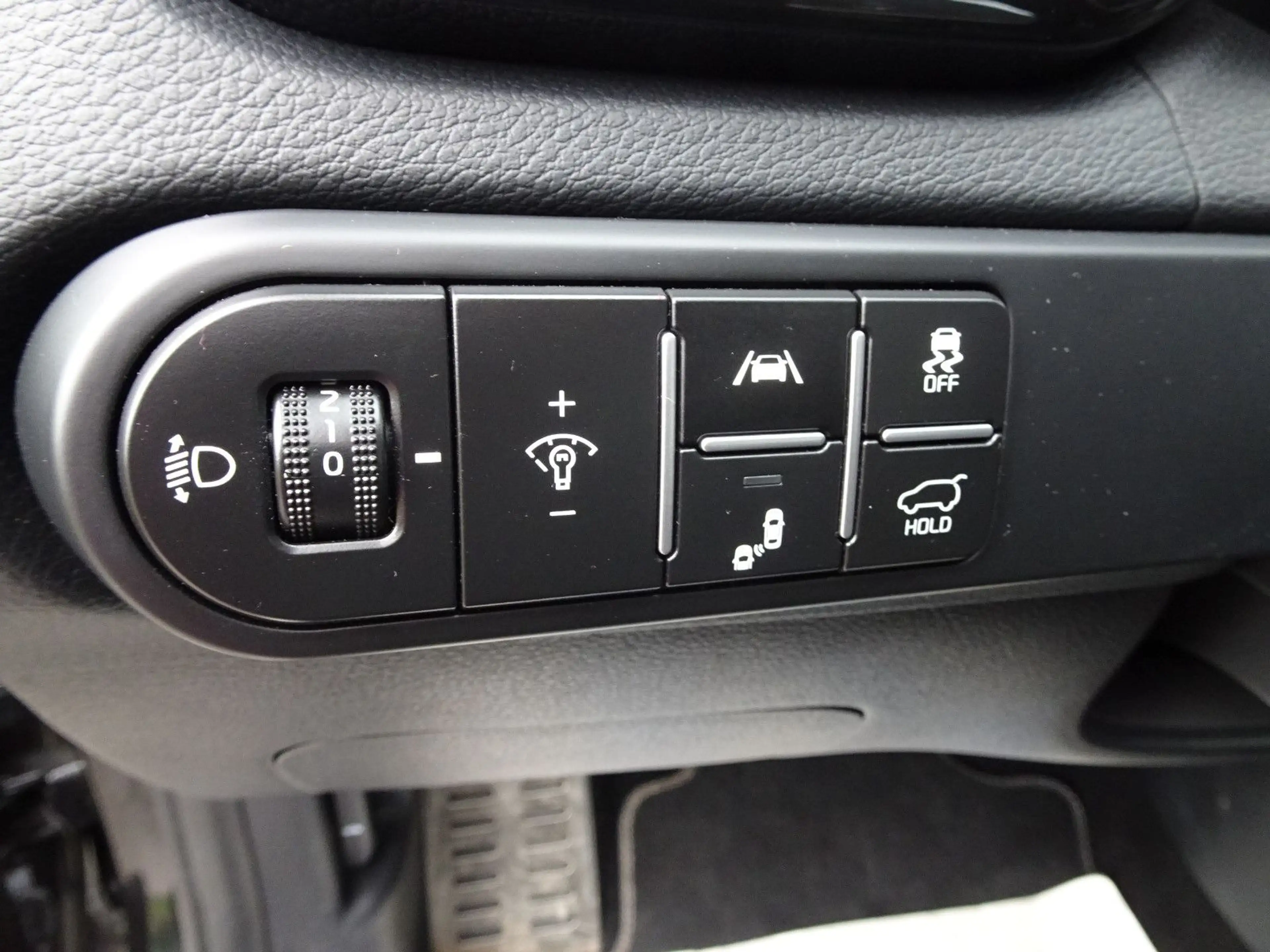 Kia Ceed / cee'd 1.5 T-GDI DCT GT-line SW — photo 12