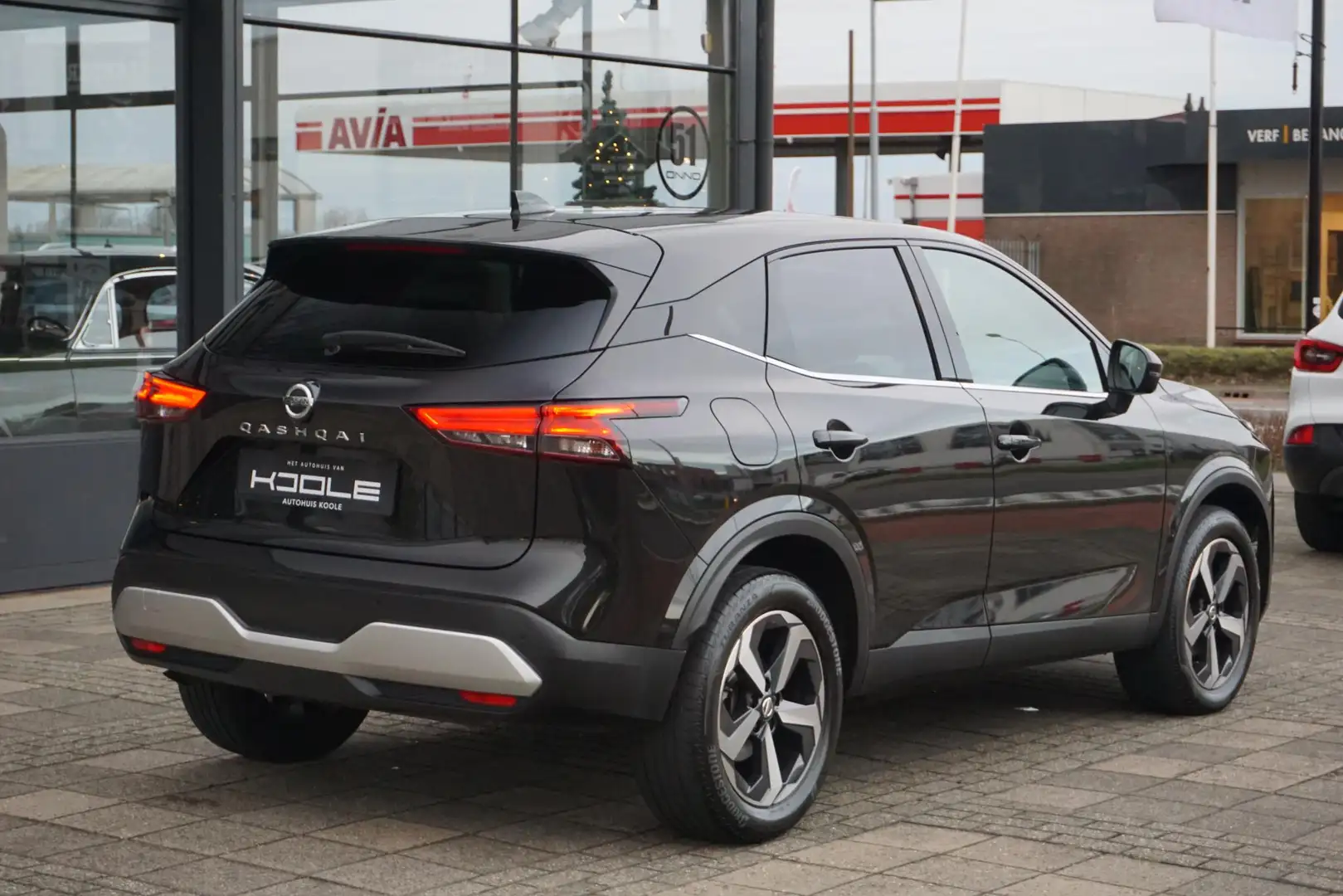 Nissan Qashqai 1.3 MHEV Xtronic N-Connecta Schwarz - 2