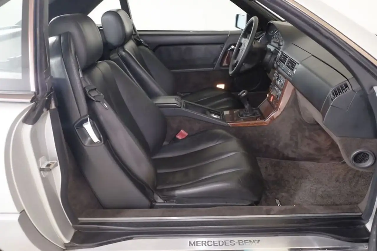 Mercedes-Benz SL 300 300, foto 9
