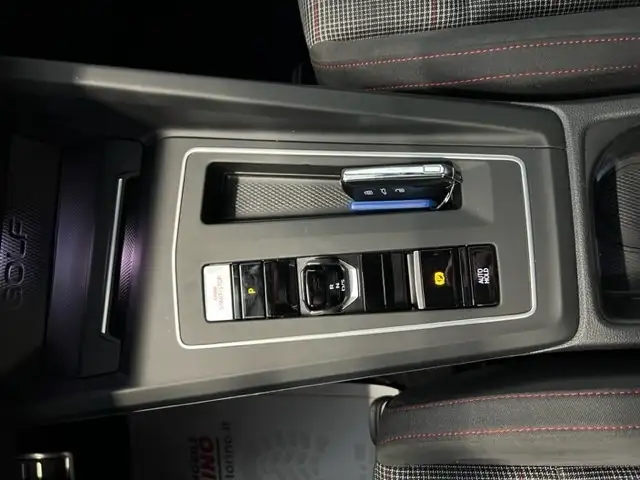Volkswagen Golf view 15