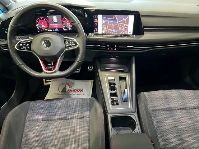 Volkswagen Golf view 9