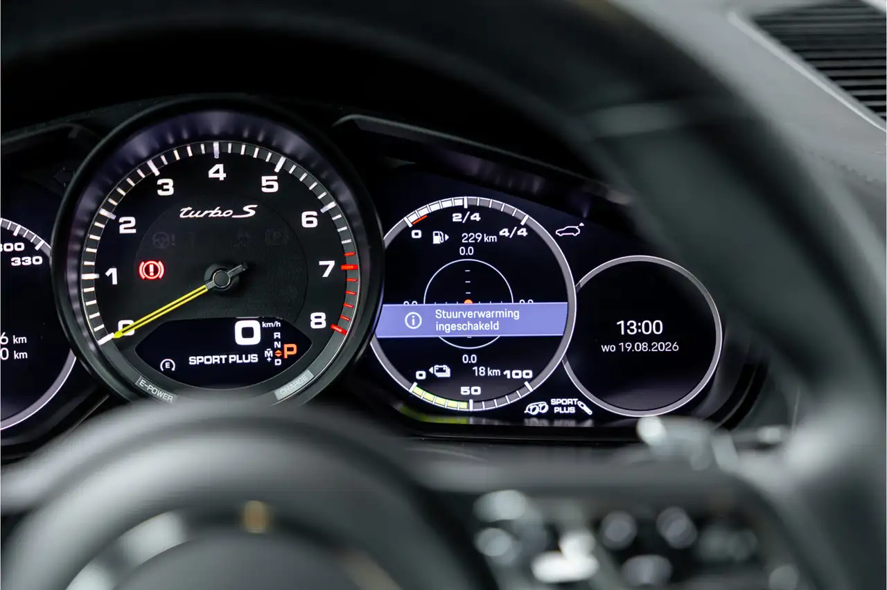 Porsche Cayenne Coupé 4.0 Turbo S E-Hybrid Sport Chrono + Burm, миниатюра 25