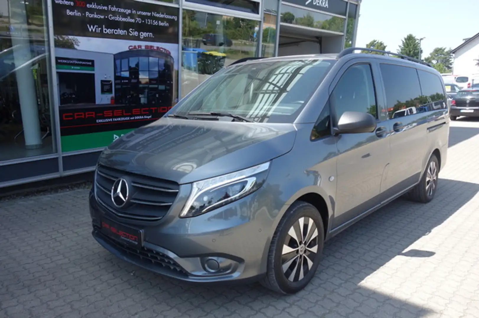 Mercedes-Benz Vito 119 CDI ProTourer Lang 2xsTÜR/ACC/LED/NAVI Grijs - 1