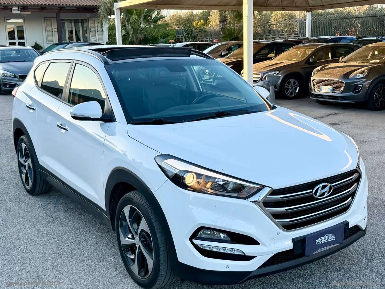 Hyundai TUCSON 1.7 CRDi XPossible
