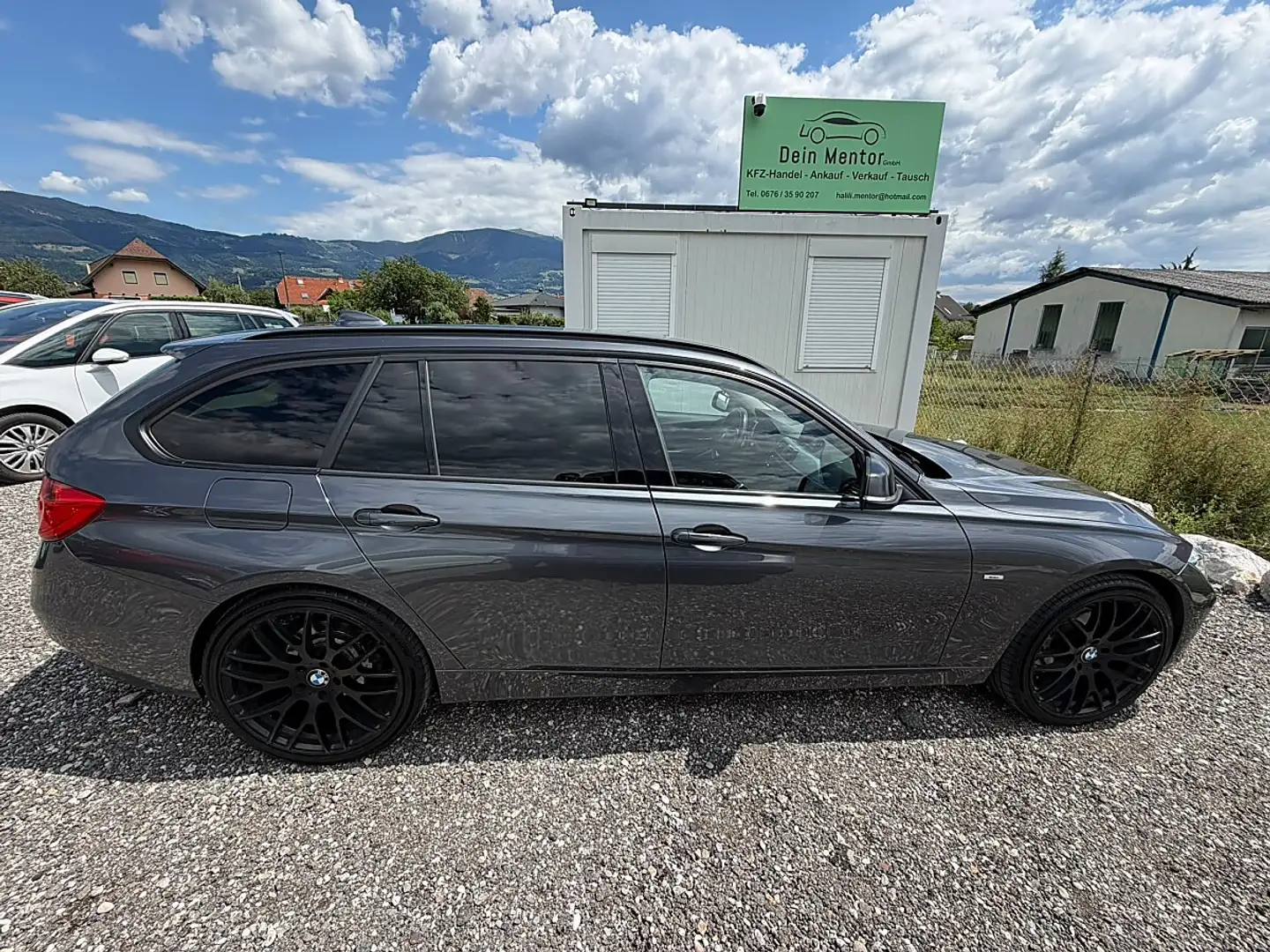 BMW 320 d **Allrad** Grau - 2