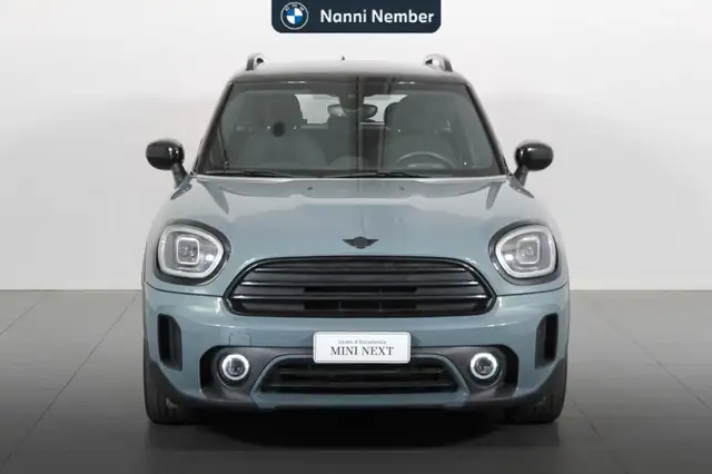 Mini Cooper Cooper view 2