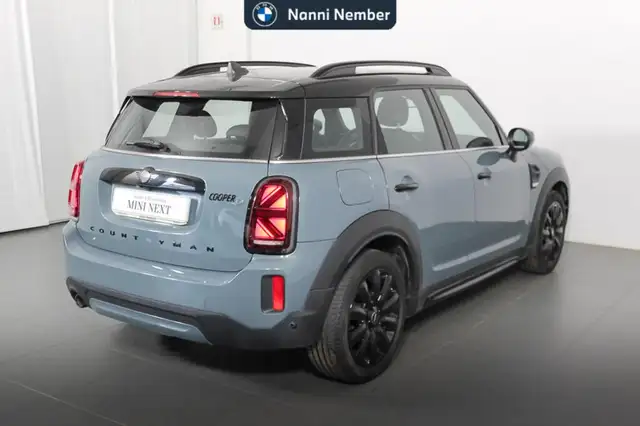 Mini Cooper Cooper view 3