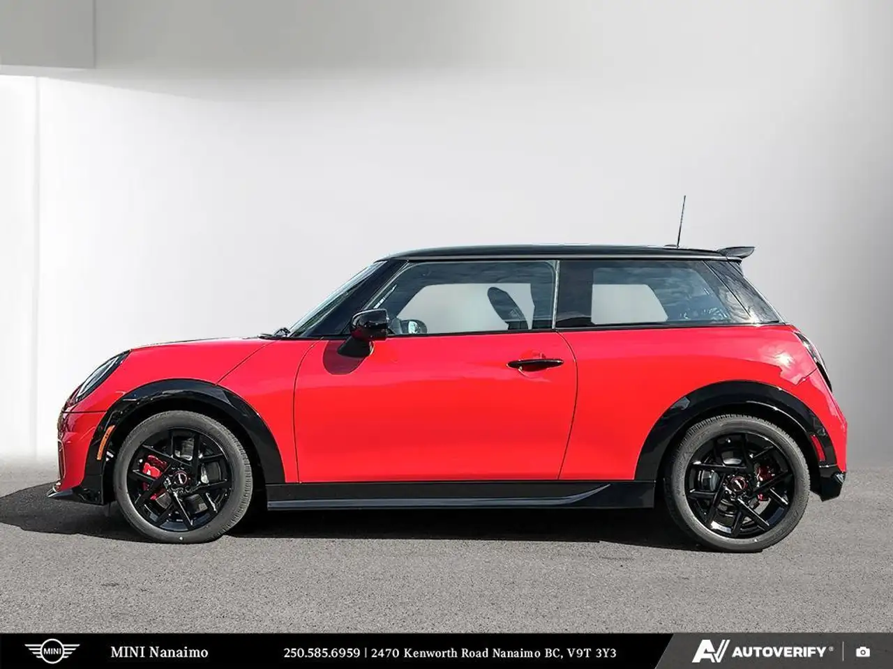 MINI 3 Door снимка MINI 3 Door