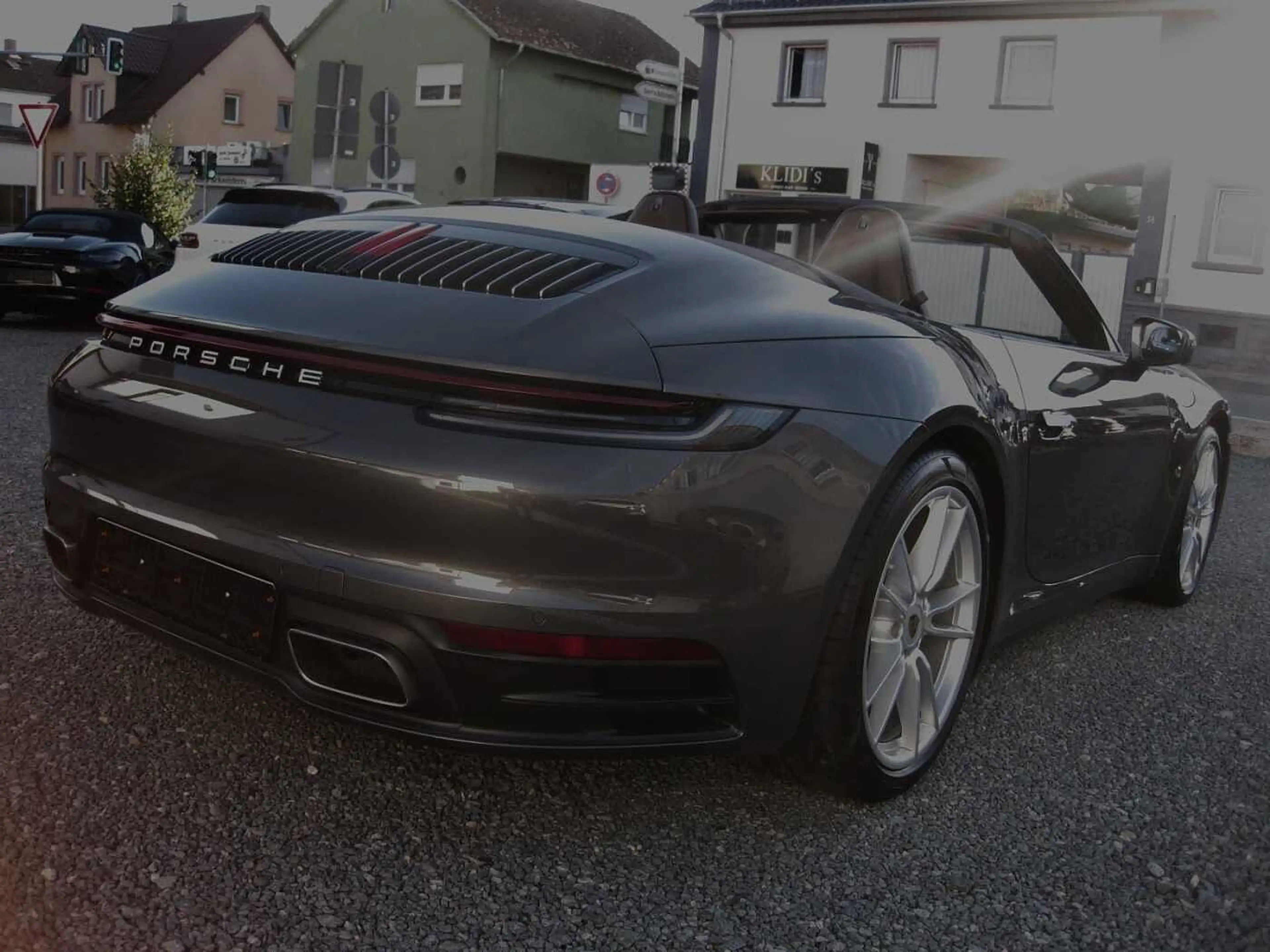 Porsche 992 911 C4 Cabrio PDK dt.Fzg. Top Ausst — photo 14