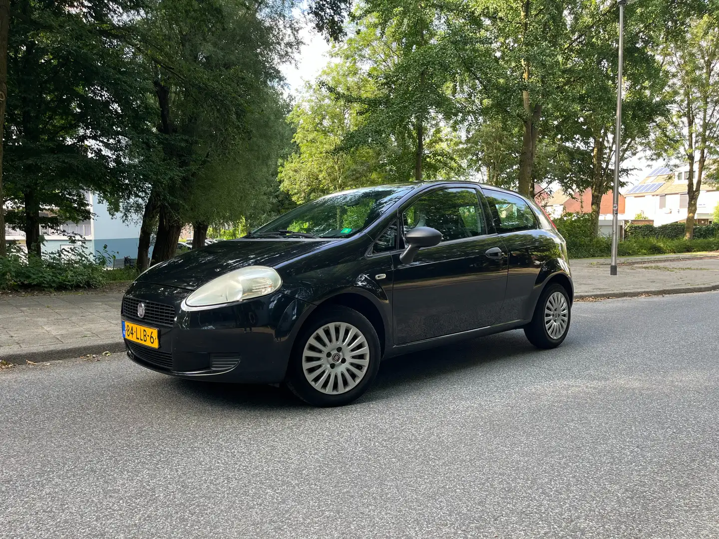 Fiat Punto Punto 1.4 Zwart - 1