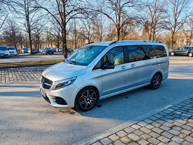Mercedes-Benz V 220 V 220 d kompakt 7G-TRONIC Rise