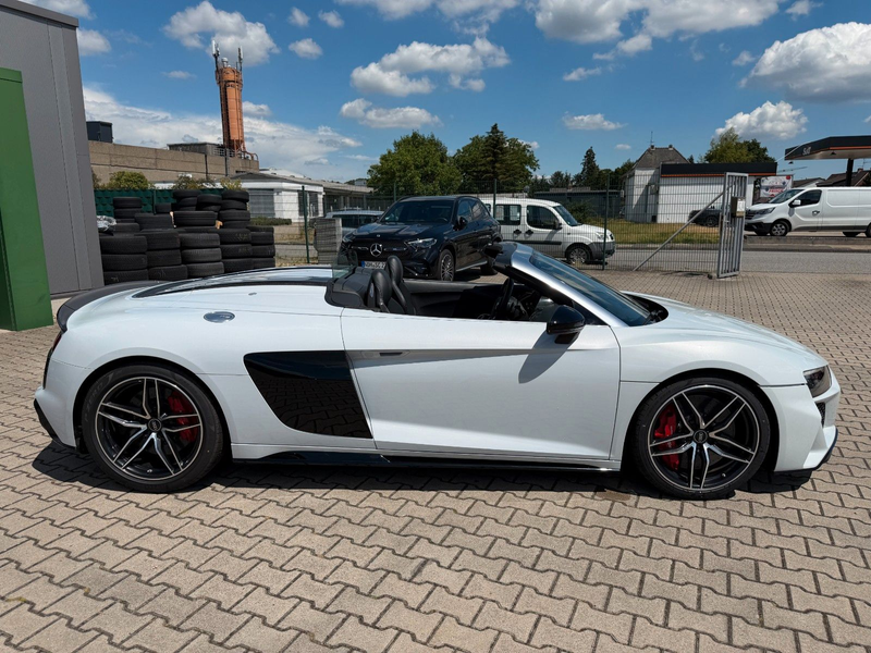 Audi R8 Spyder 5.2 FSI quattro performance*Carbon*B&O — photo 8