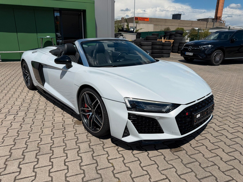 Audi R8 Spyder 5.2 FSI quattro performance*Carbon*B&O — photo 4