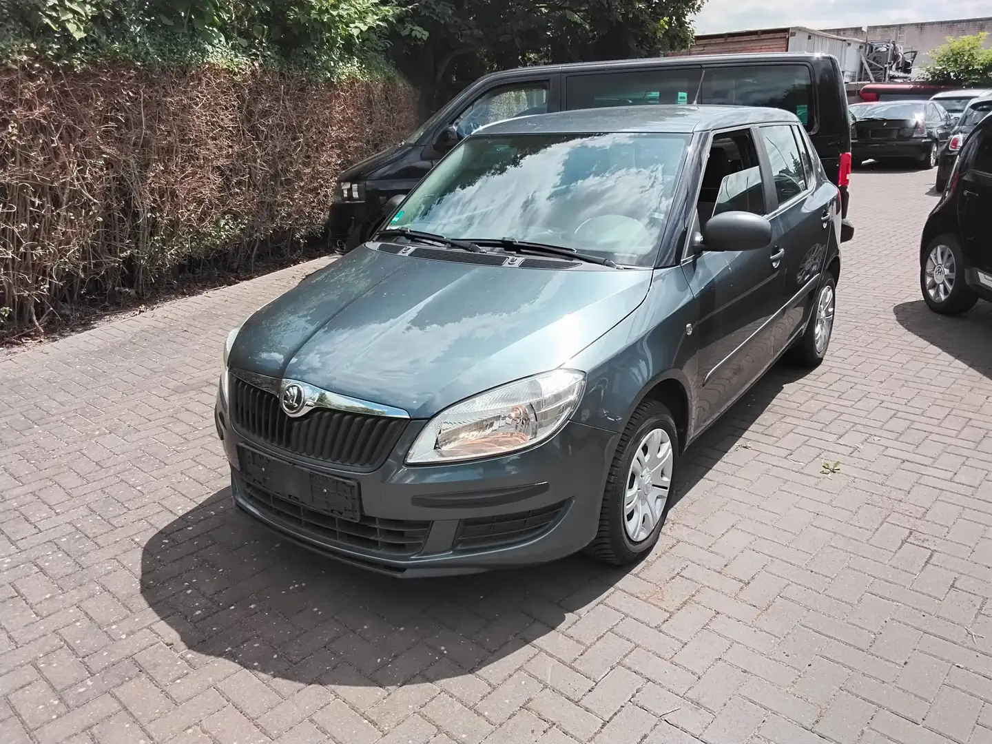 Skoda Fabia Cool Edition SITZHEIZUNG-Z V-ERST 72 TKM-1.HAND Grau - 2