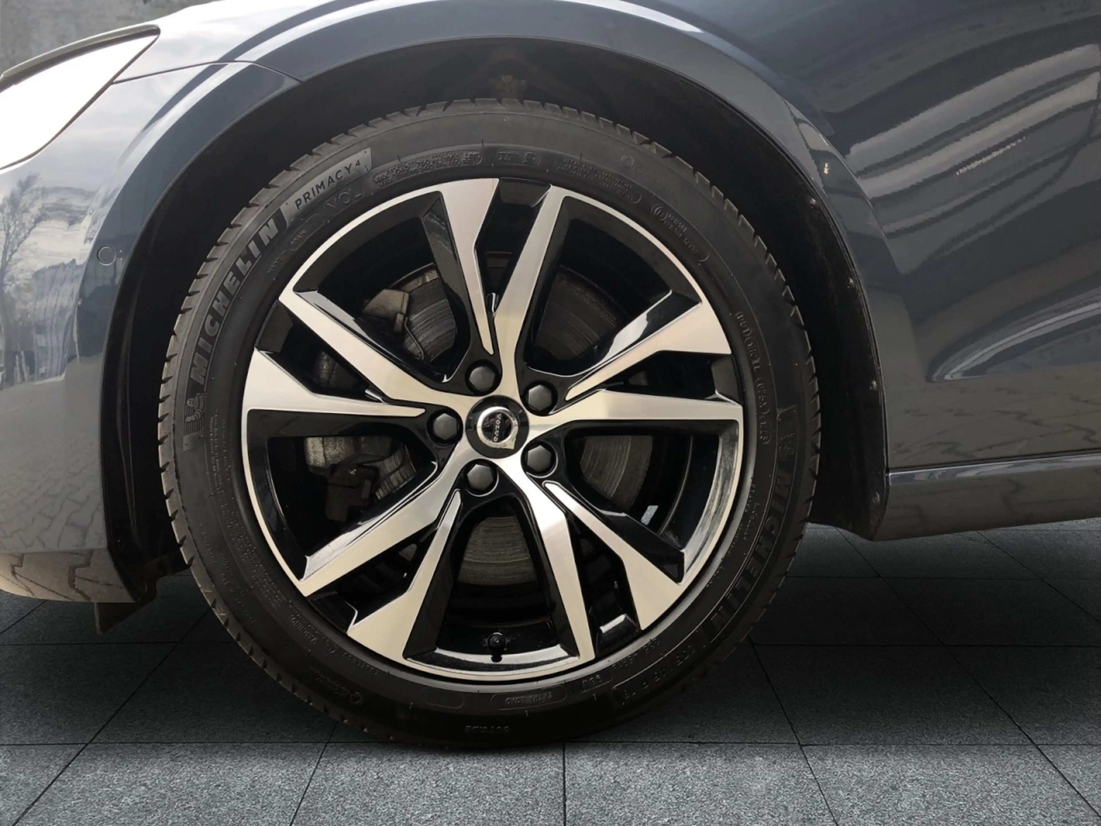 Volvo S60 B5 (Benzin) AWD Plus Dark (EURO 6d)(OPF) Klima — photo 7