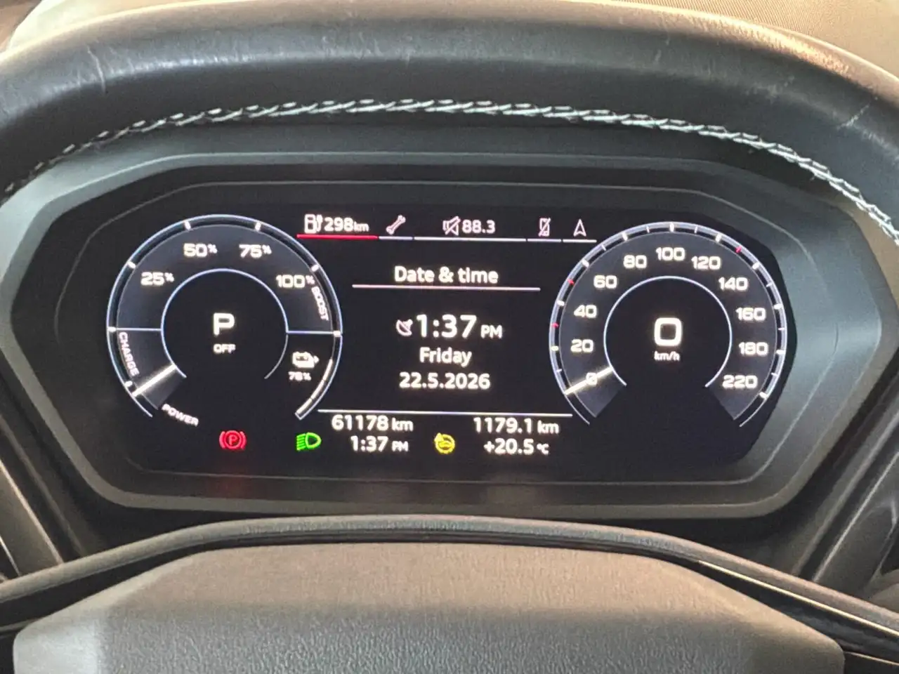 Audi Q4 e-tron снимка Audi Q4 e-tron