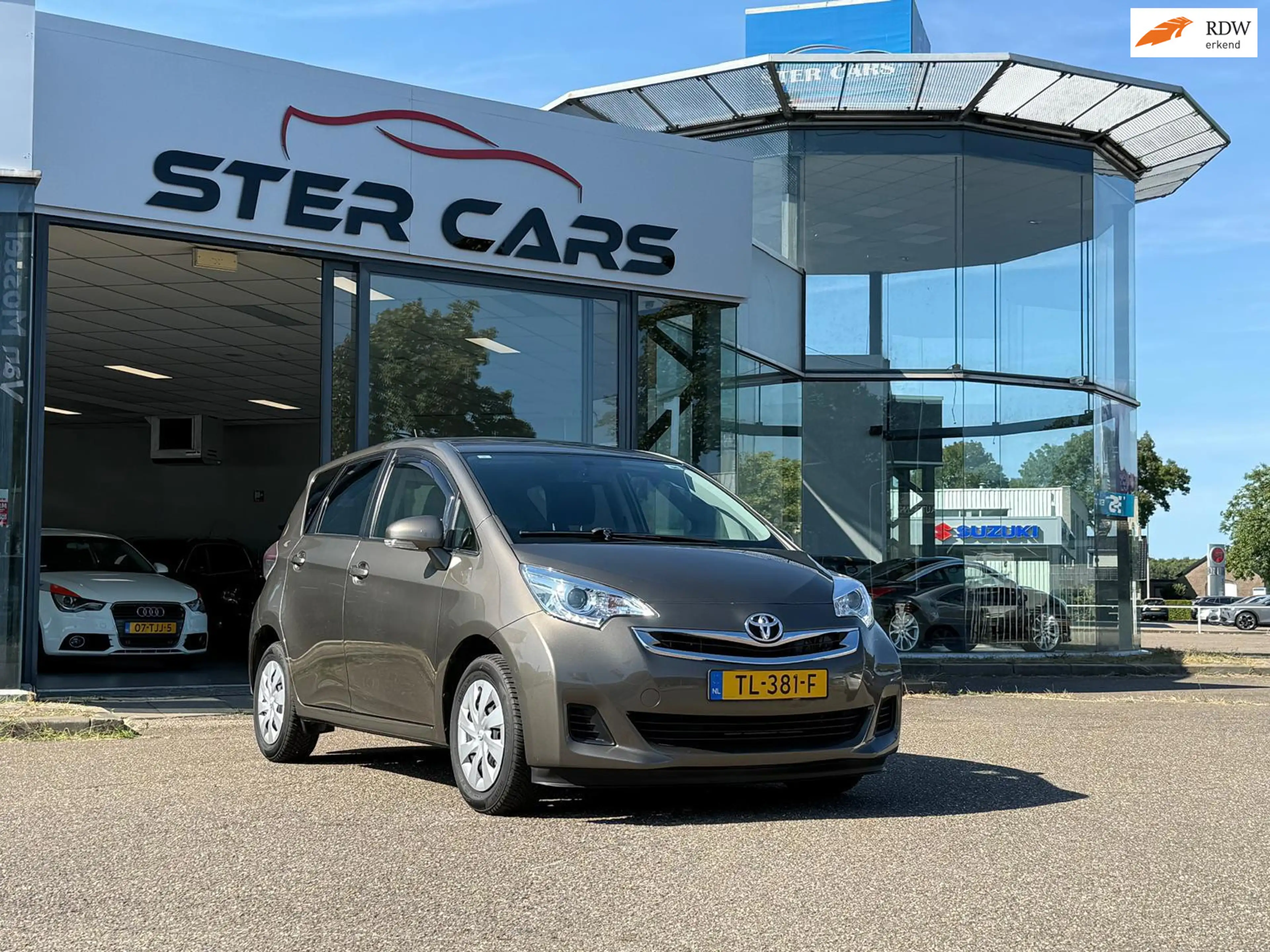 Toyota Verso-S 1.3 VVT-i Aspiration|Airco|Camera|Cruise Control|O