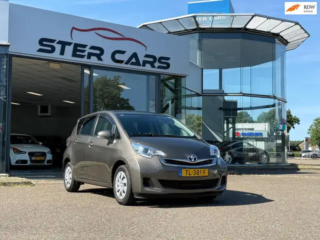Toyota Verso-S 1.3 VVT-i Aspiration|Automaat|Camera|Cruise Contro