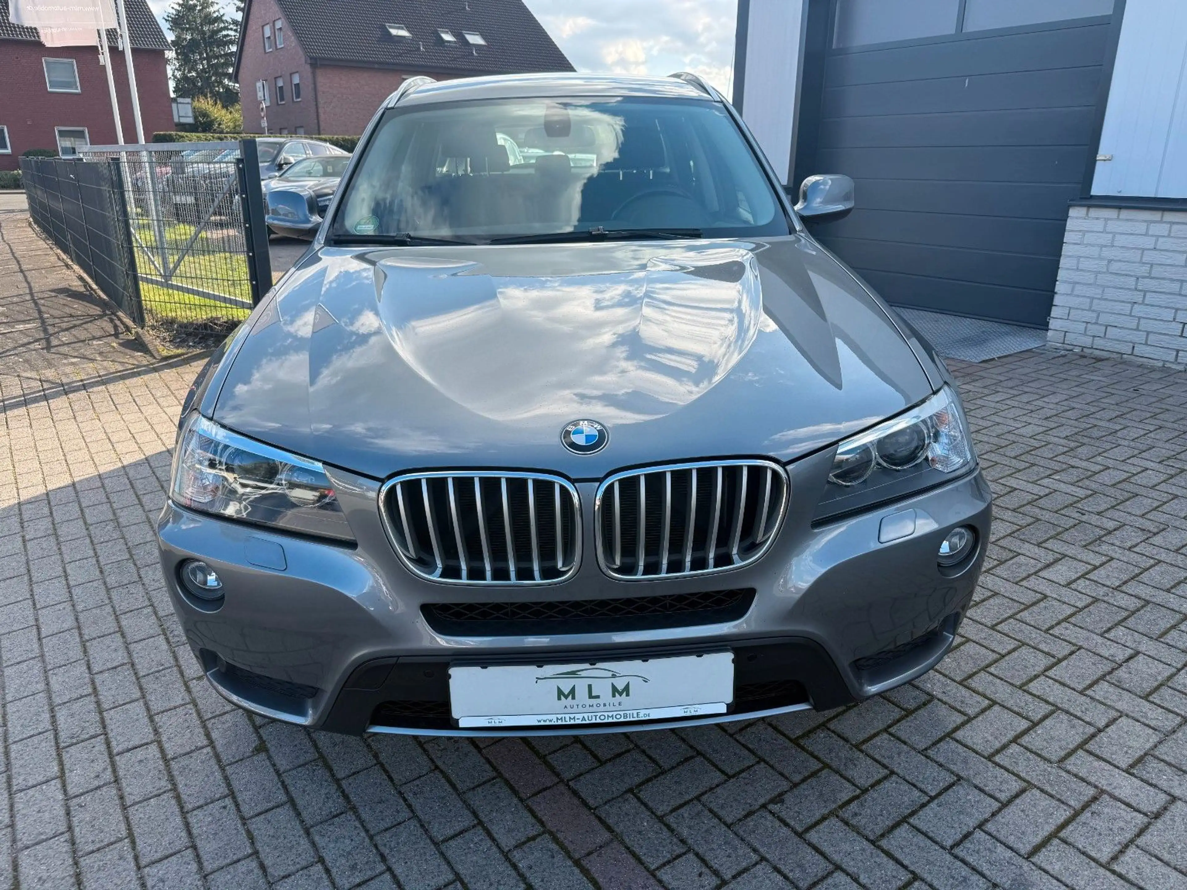 BMW X3 xDrive 28 i Klima Navi Xenon Kamera — photo 2