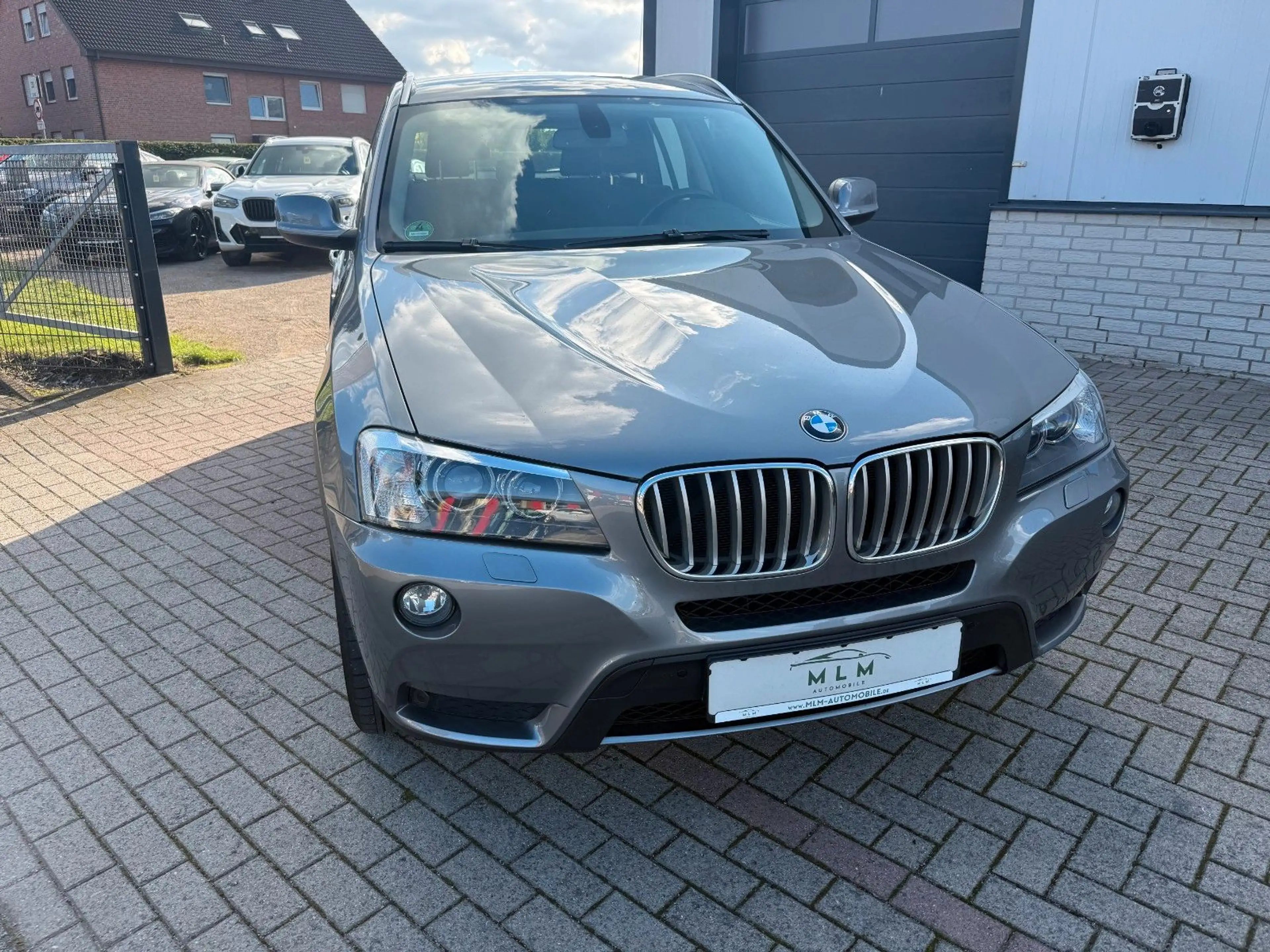 BMW X3 xDrive 28 i Klima Navi Xenon Kamera — photo 3
