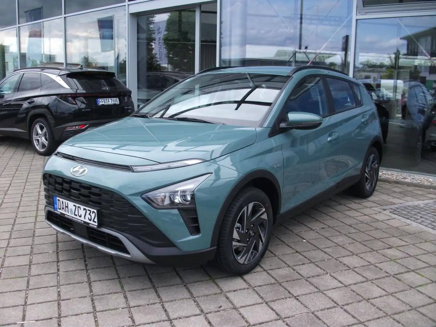 Hyundai BAYON 1.0 T-GDI 48V-Hybrid Trend Verde - 1