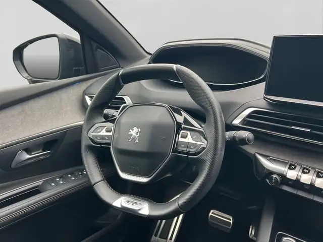 Peugeot 5008 view 13