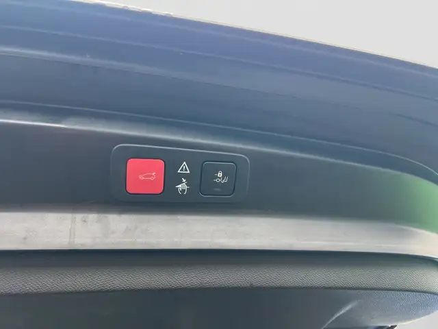 Peugeot 5008 view 16