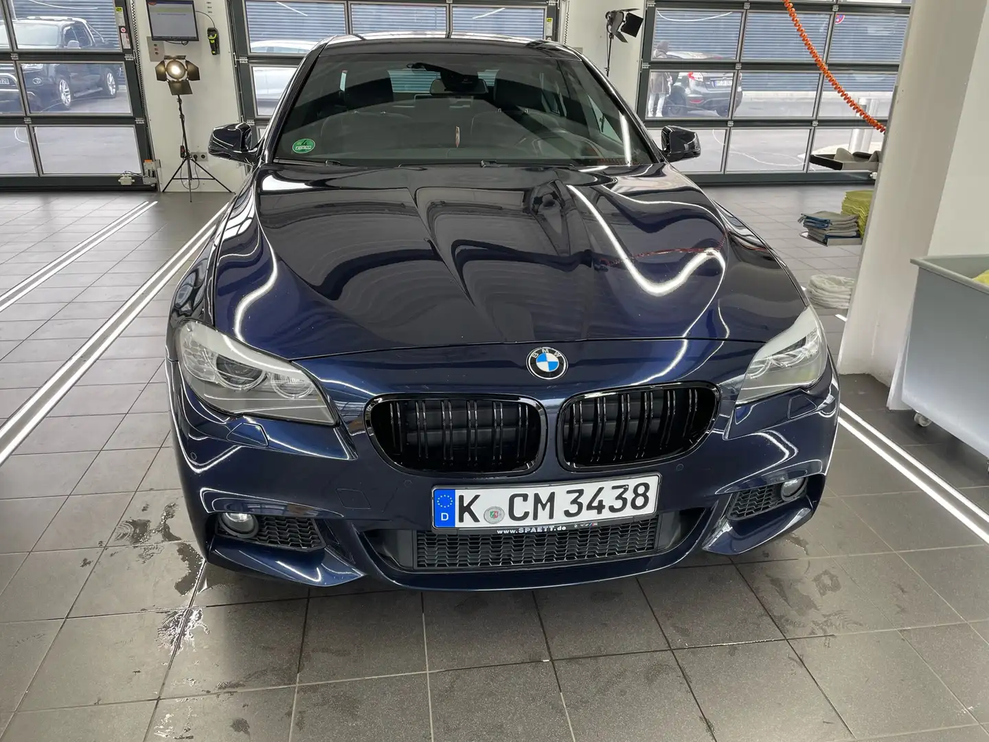 BMW 528 528i Aut. plava - 1
