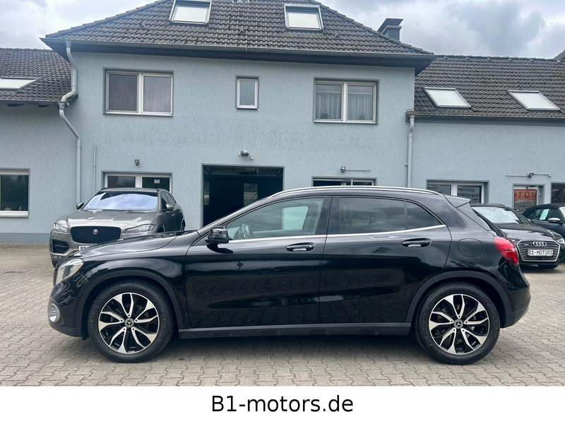 Mercedes-Benz GLA 220 CDI / d 4Matic*LED*Navi*AHK*Stand-HZG*1A — photo 10