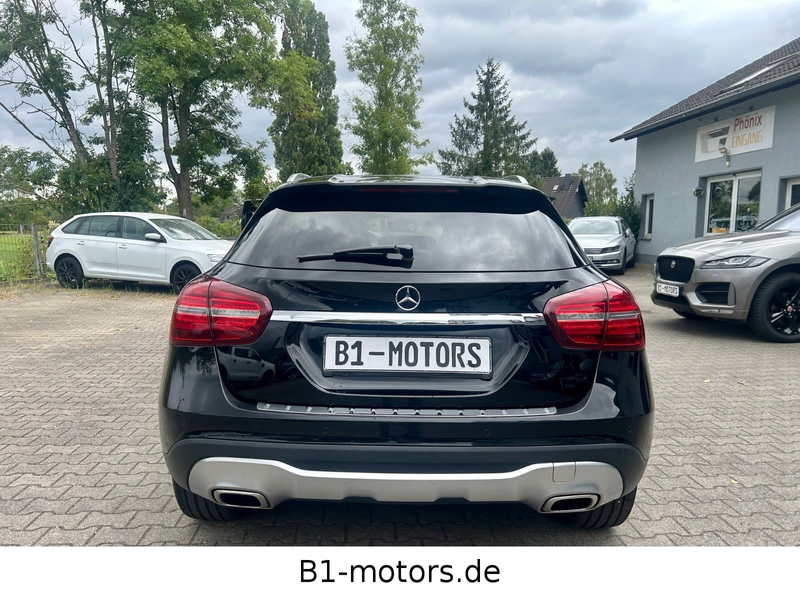 Mercedes-Benz GLA 220 CDI / d 4Matic*LED*Navi*AHK*Stand-HZG*1A — photo 14