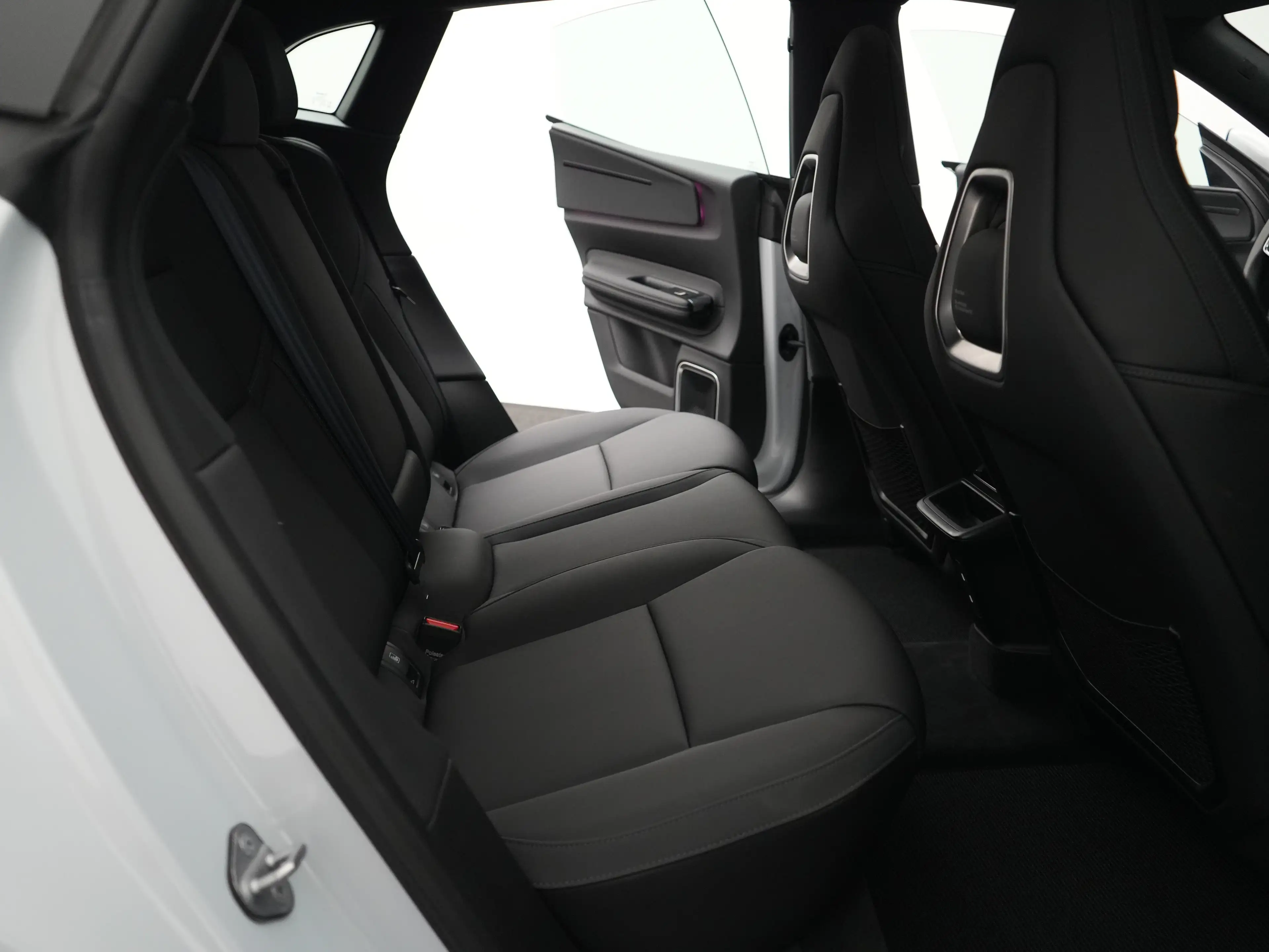 Polestar 4 100 kWh Long Range Single | 360° Camera | Adaptive — photo 11