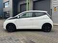 Toyota Aygo 1.0 VVT-i x-play | Cruise | Airco | Start/Stop Wit - thumbnail 2