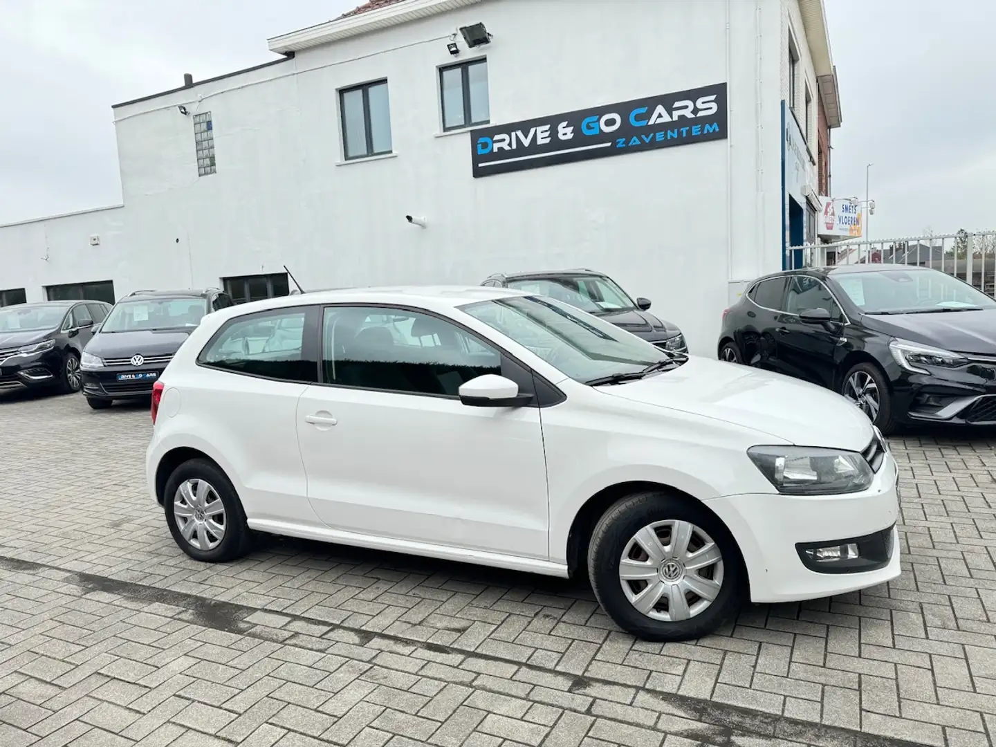 Volkswagen Polo 1.2i Trendline - CarPlay ** 1 JAAR GARANTIE ** !! Blanc - 1