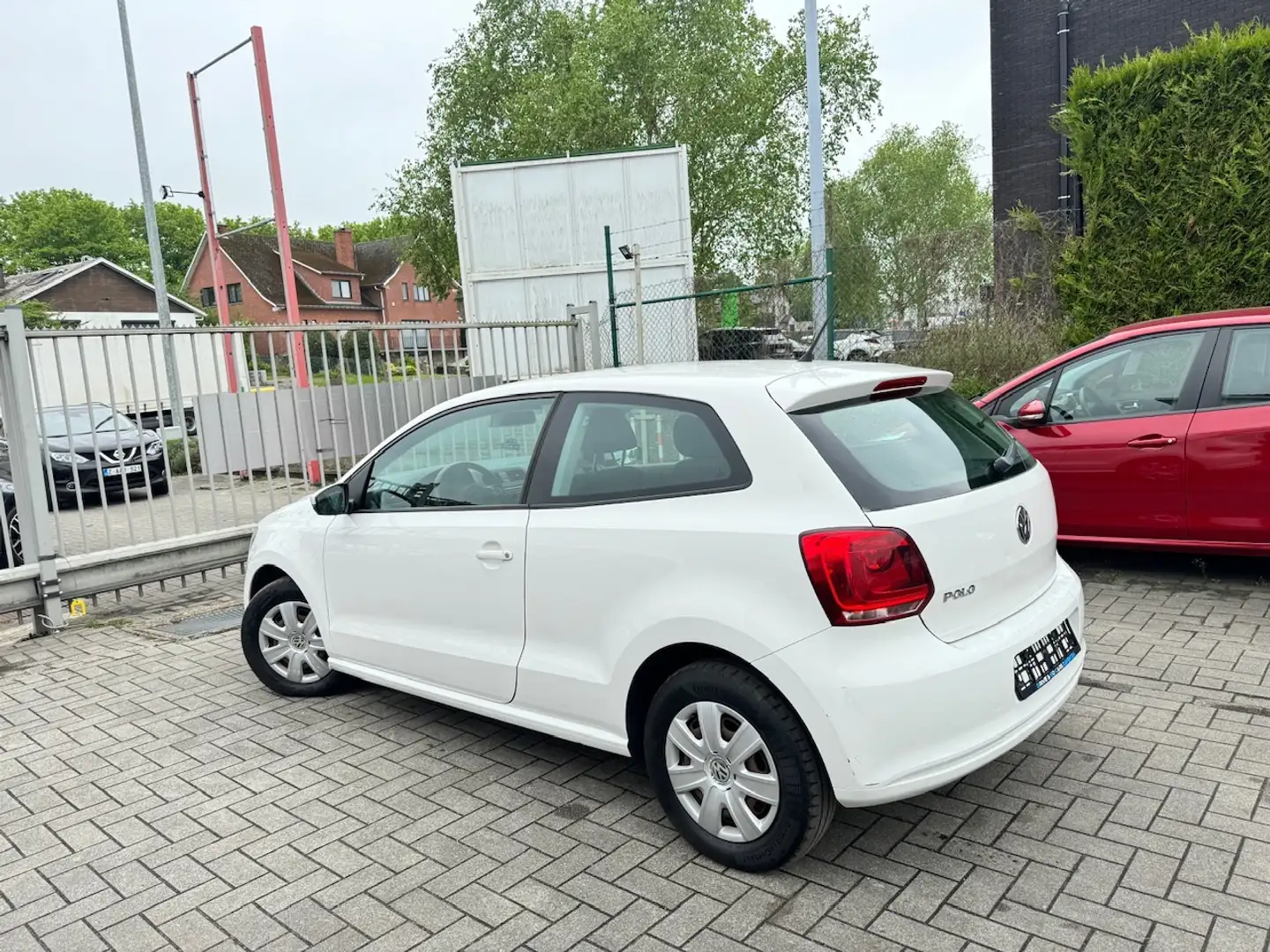 Volkswagen Polo 1.2i Trendline - CarPlay ** 1 JAAR GARANTIE ** !! Blanc - 2