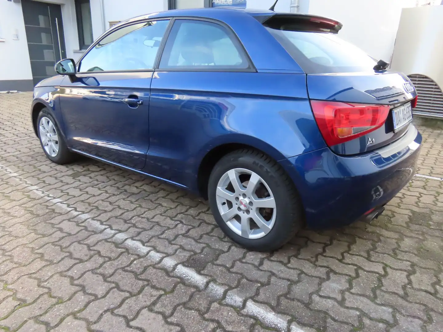 Audi A1 1.4 TFSI S tronic Ambition Blau - 2