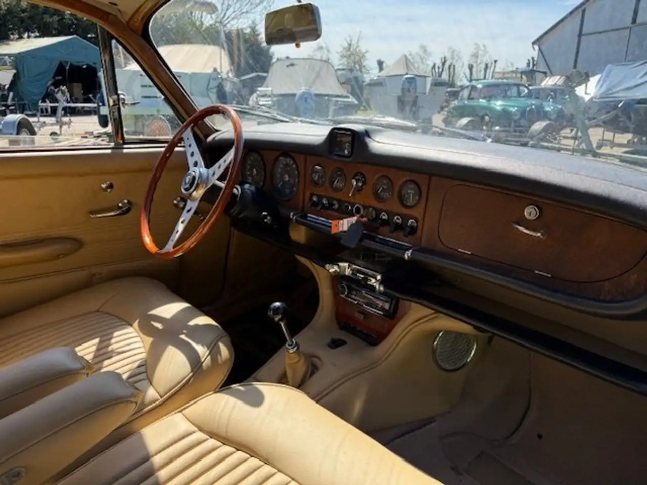 Jaguar 420, foto 5