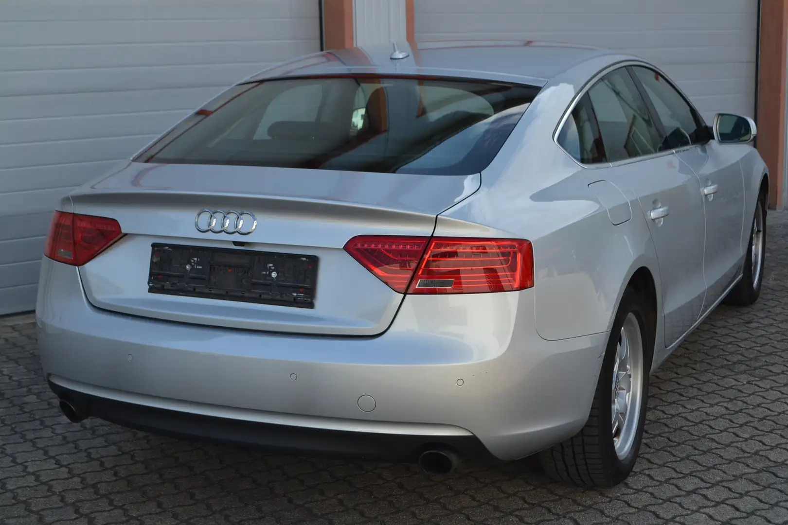 Audi A5 A5 2.0 TFSI S tronic quattro Sportback*LEDER*NAVI* Argent - 2