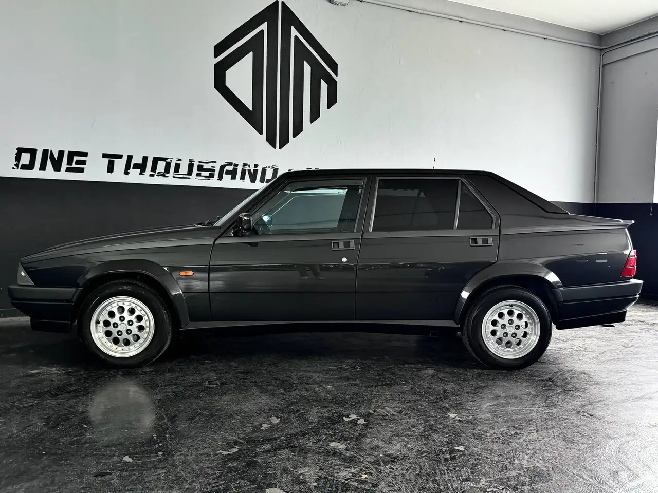 Alfa Romeo 75 2.0i Twin Spark ASN ESEMPLARE n°1350/3500, foto 4