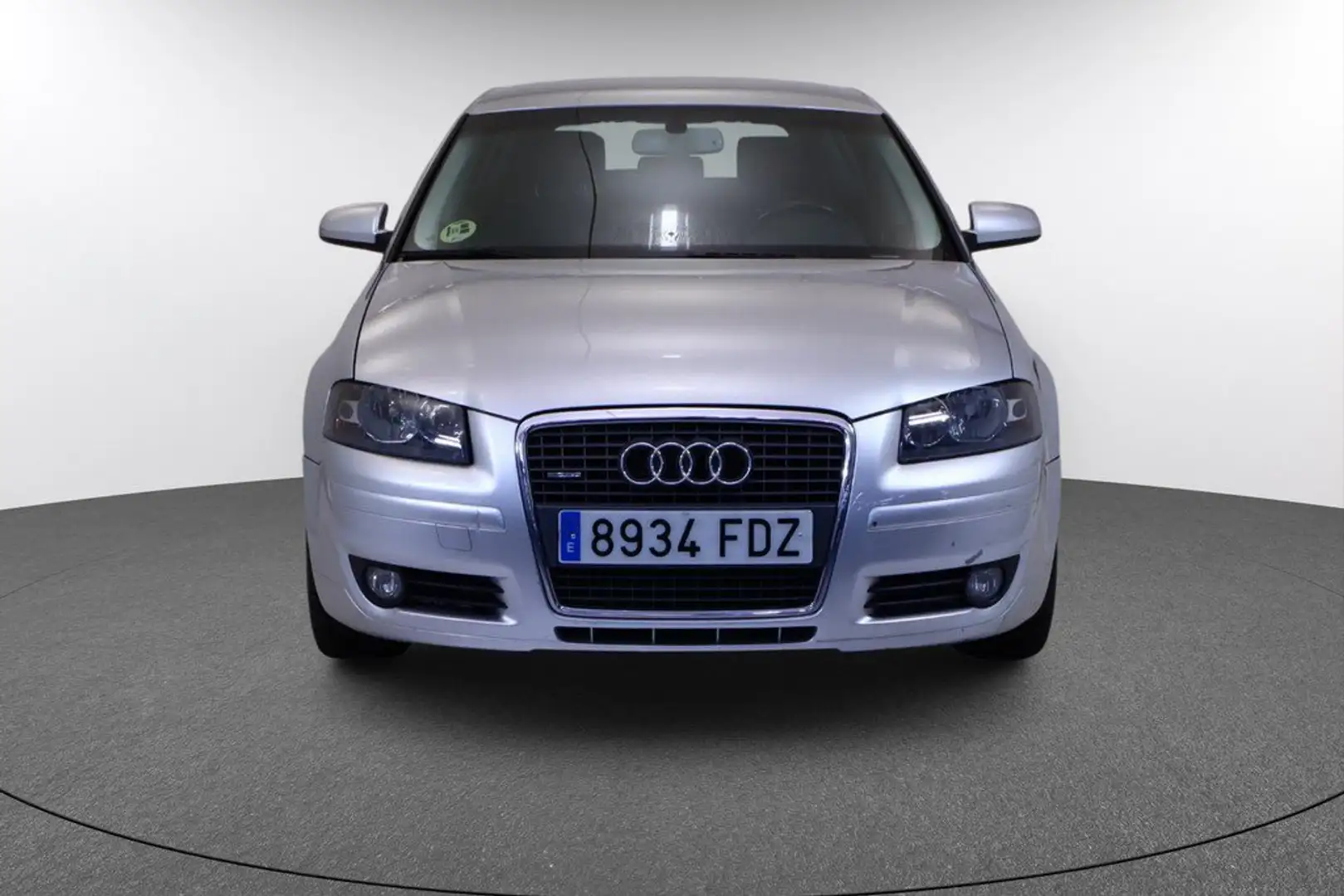 Audi A3 Sportback 2.0TDI Attraction quattro Plateado - 2
