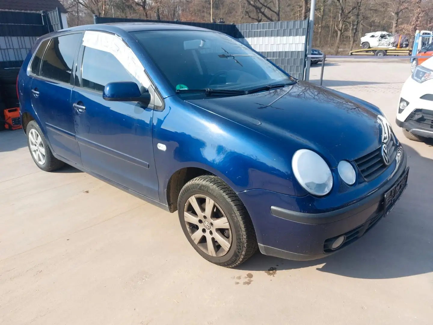 Volkswagen Polo 1.4 Basis Blau - 2