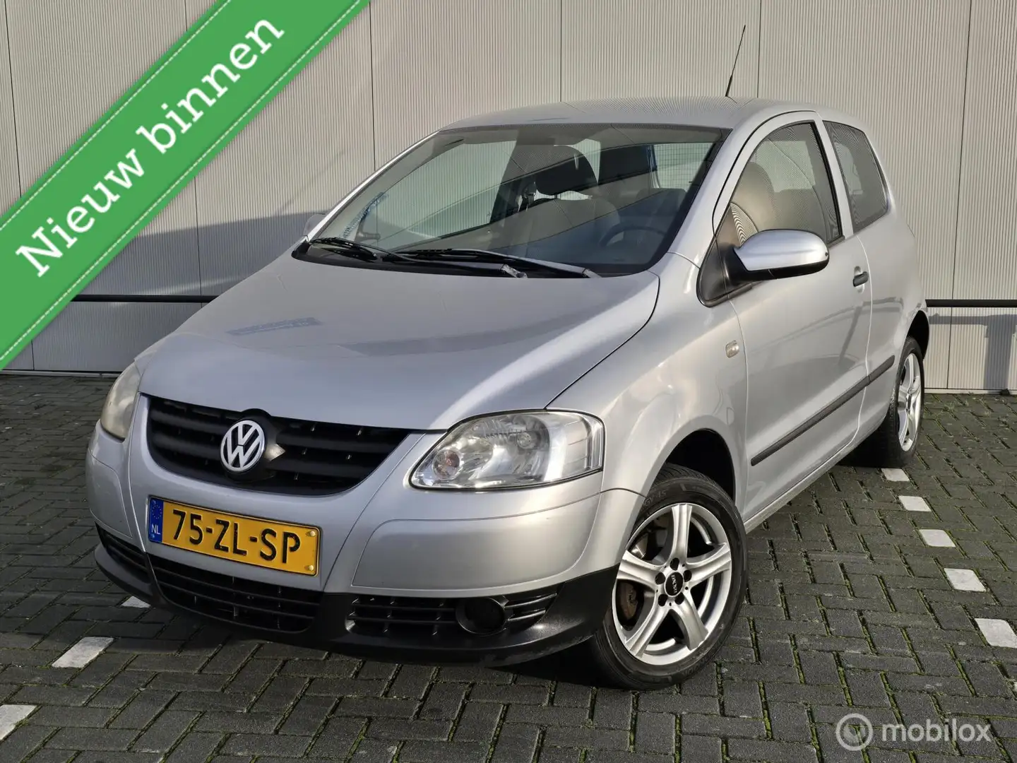 Volkswagen Fox 1.4 Trendline Nieuwe apk! Szürke - 1