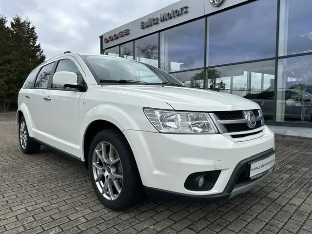 Fiat Freemont 2.0 Multijet 16V DPF Automatik Allrad Lounge