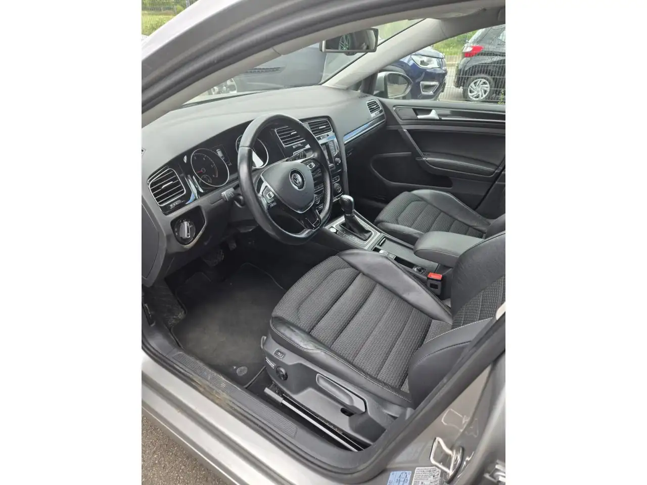 Volkswagen Golf Standard Model — photo 6