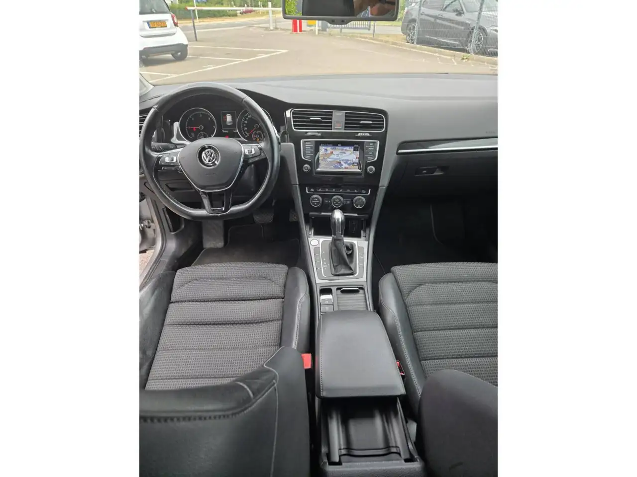 Volkswagen Golf Standard Model — photo 7