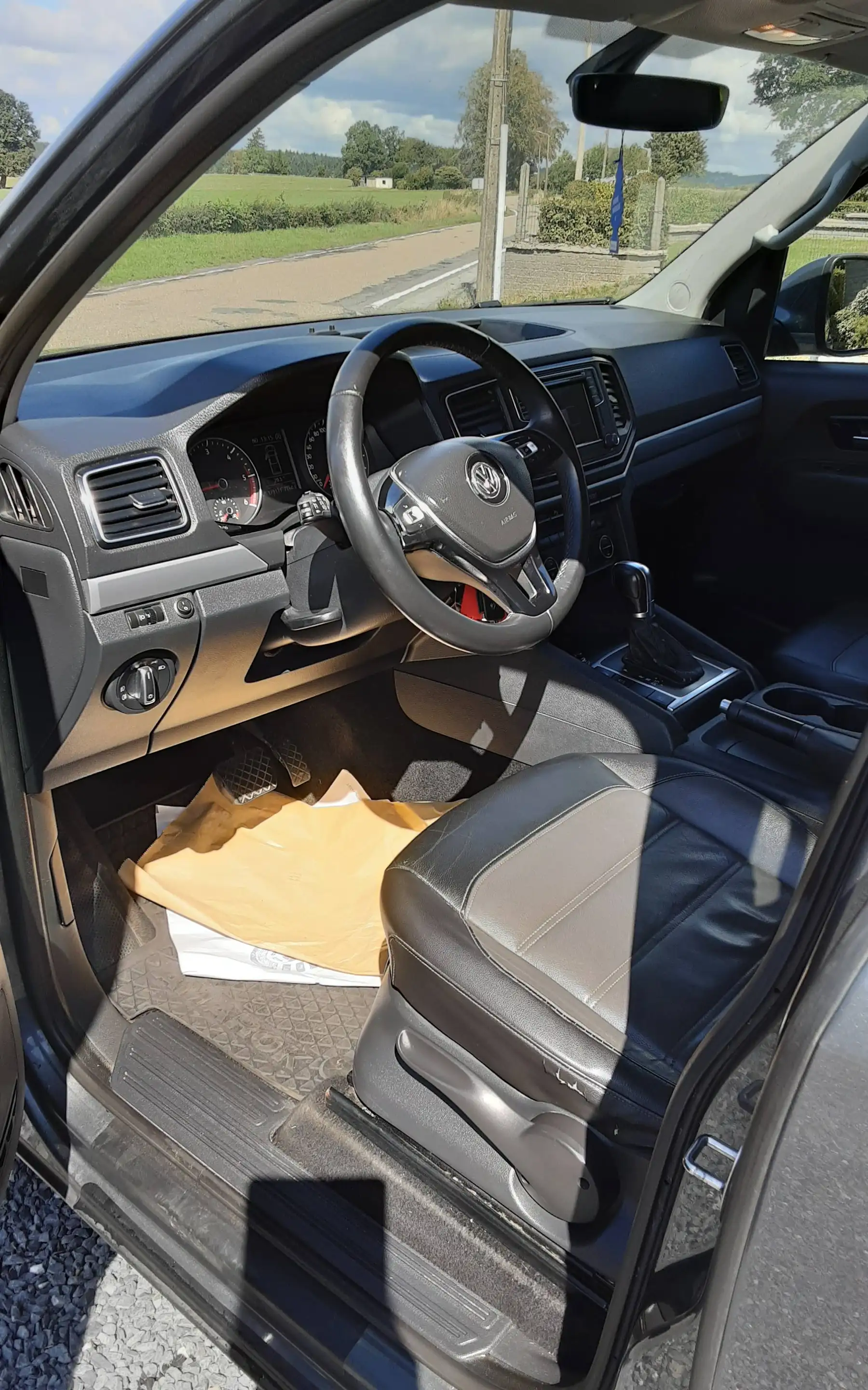 Volkswagen Amarok — photo 13