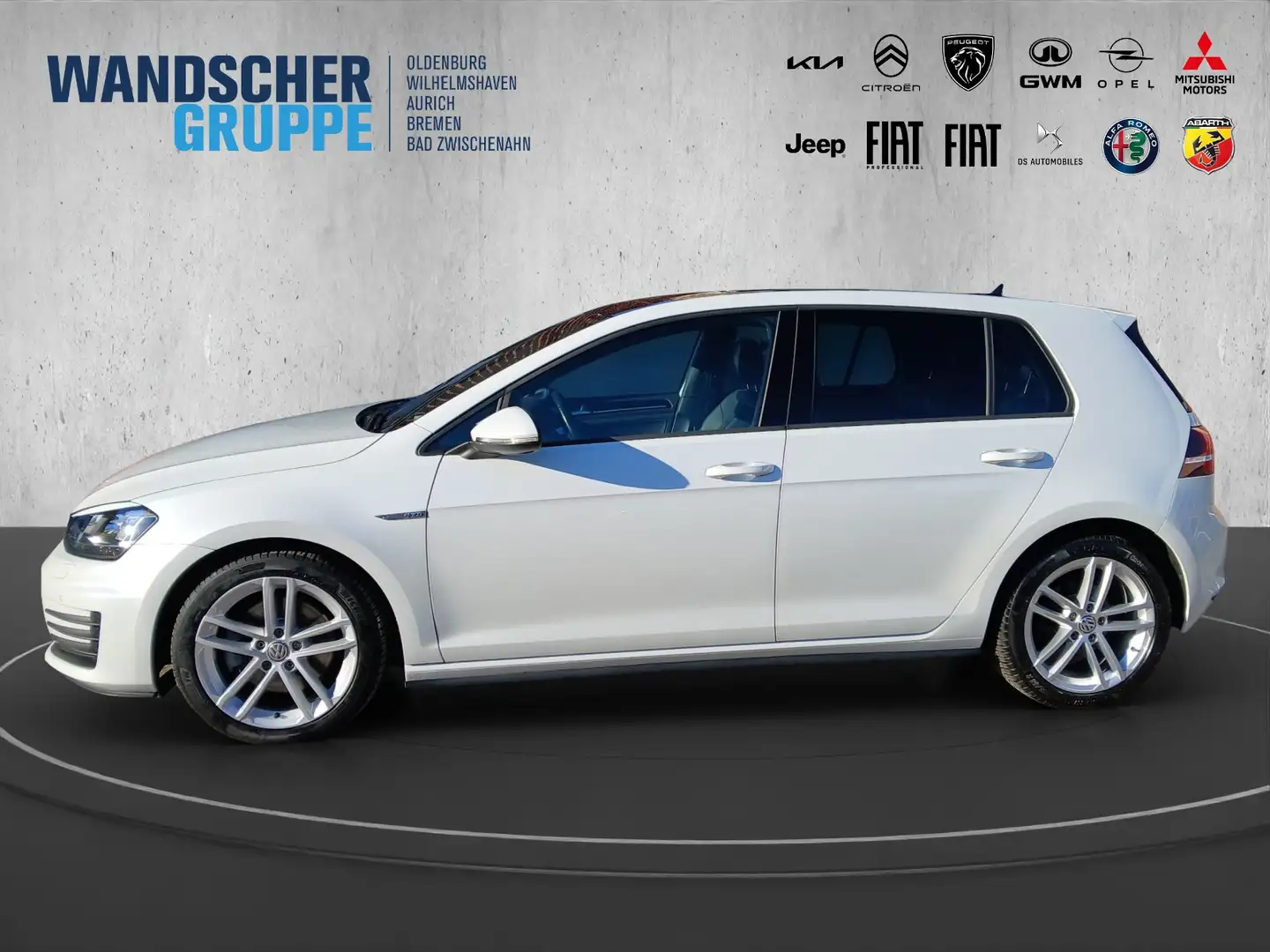 Volkswagen Golf VII GTD 2.0 TDI BMT +AHK+SHZ+Pano+SoundSys Bianco - 2