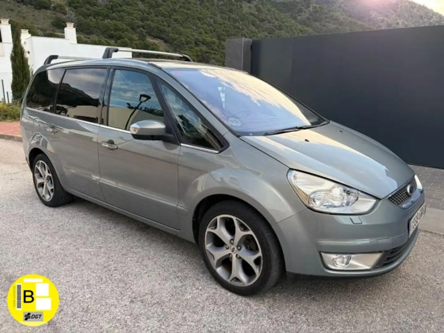 Ford Galaxy 2.0TDci Titanium Gris - 1