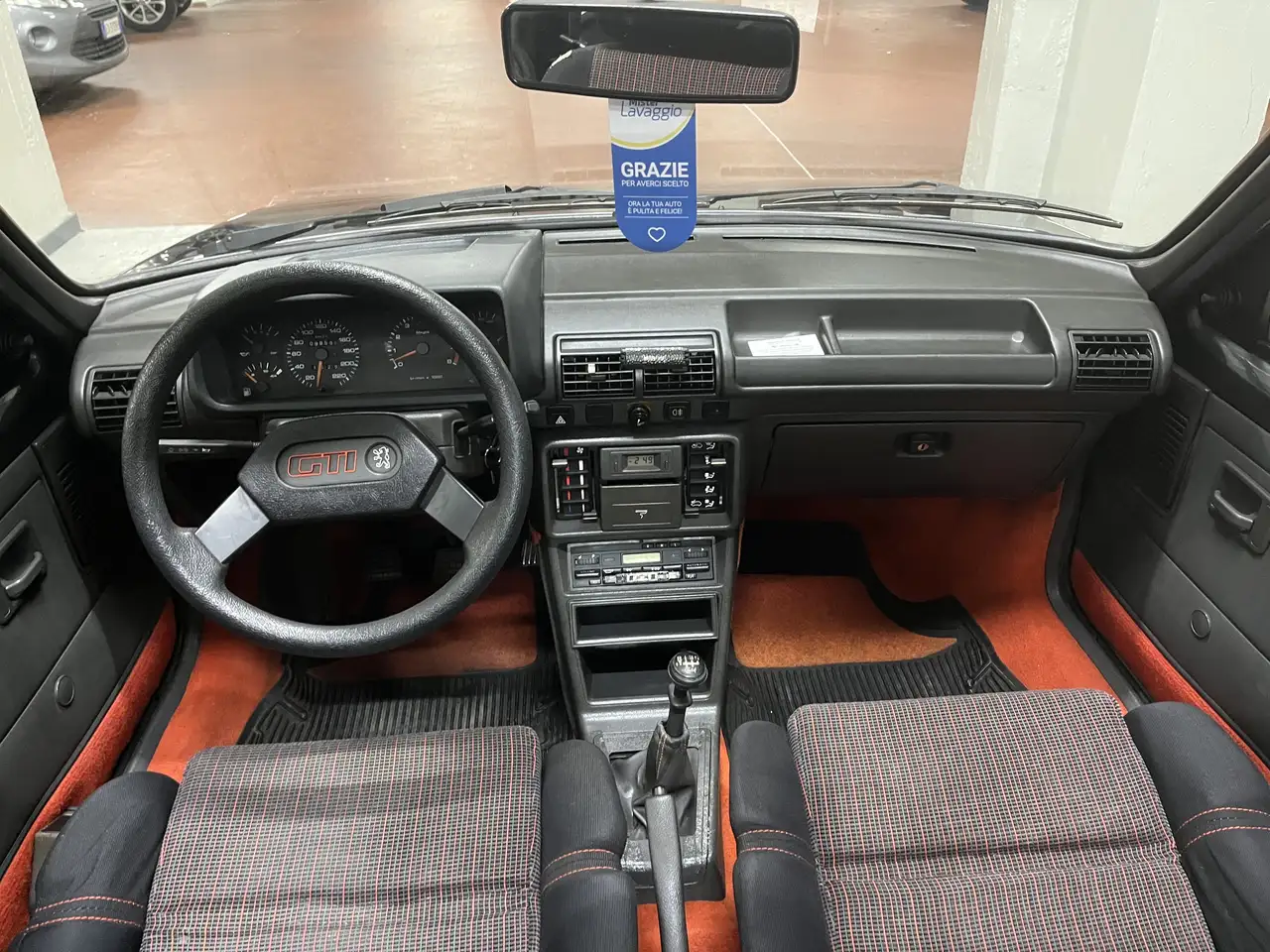 Peugeot 205 Cabrio 1.6 CTI, foto 5